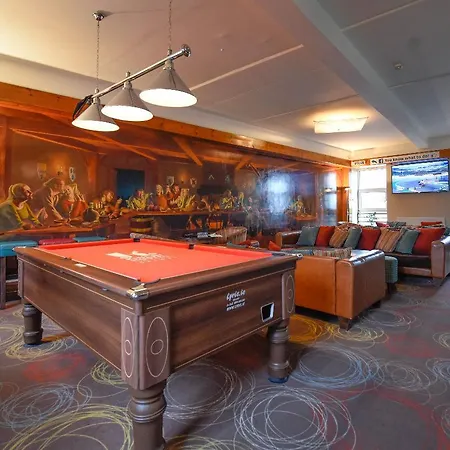 Kinlay Eyre Square Hostel Galway