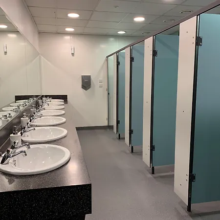 Kinlay Eyre Square Hostel