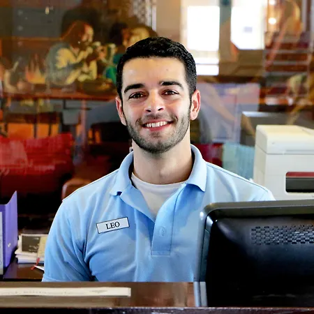 Kinlay Eyre Square Hostel Galway