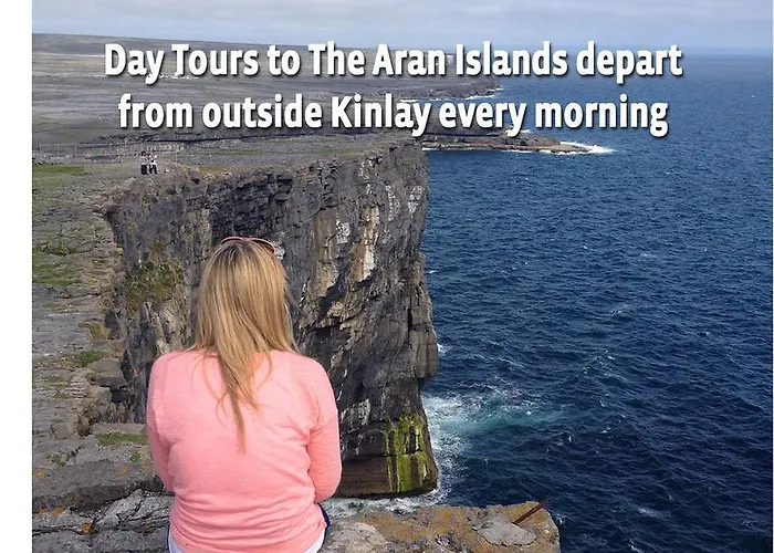 Kinlay Eyre Square - In Ireland 2025 * Galway