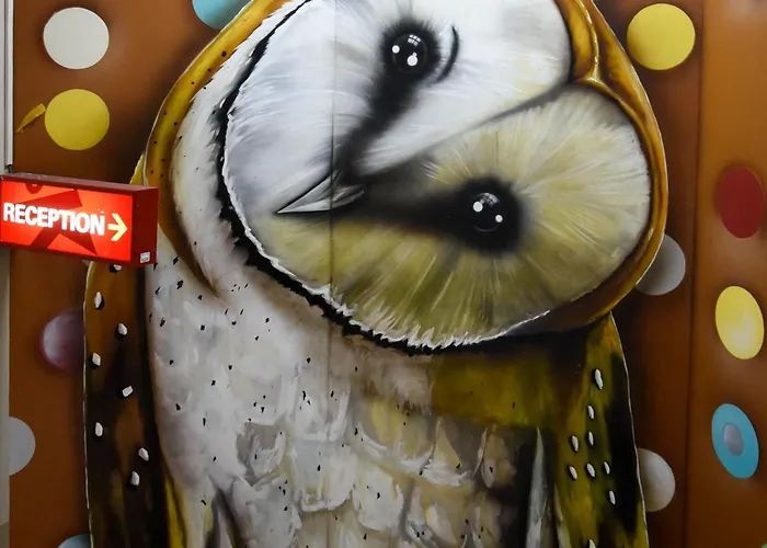 Kinlay Eyre Square - In Ireland 2025 Hostel Galway