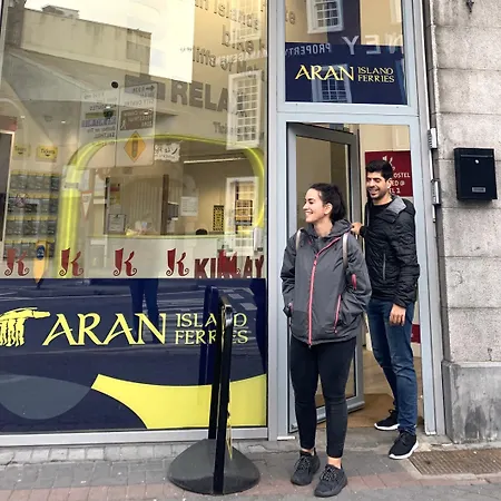 Kinlay Eyre Square Hostel