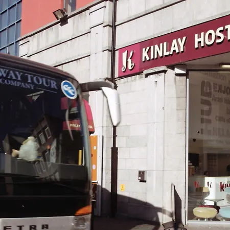 بيت شباب Kinlay Eyre Square - In Ireland 2025 *