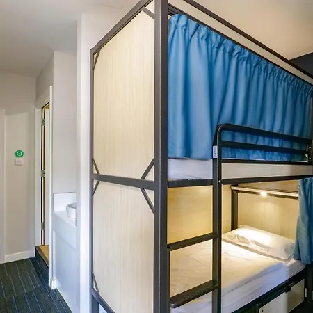 Kinlay Eyre Square - In Ireland 2025 Hostel