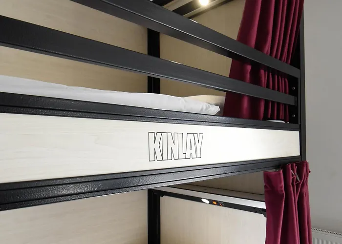 Kinlay Eyre Square - In Ireland 2025 Hostel