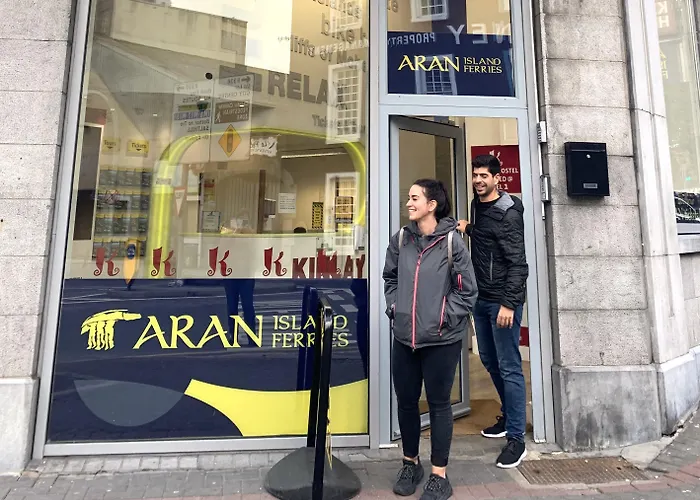 Kinlay Eyre Square - In Ireland 2025 Hostel