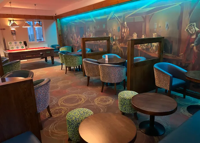 Kinlay Eyre Square - In Ireland 2025 Galway