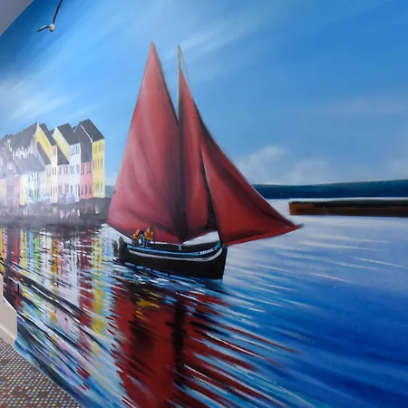 Kinlay Eyre Square - In Ireland 2025 אכסניה *