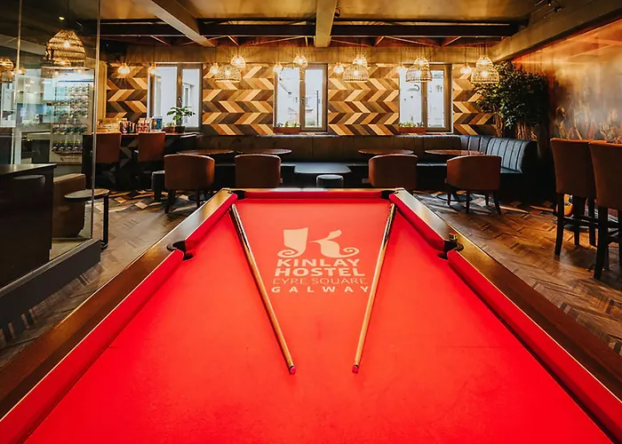 Kinlay Eyre Square - In Ireland 2025